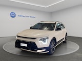 First vehicle image