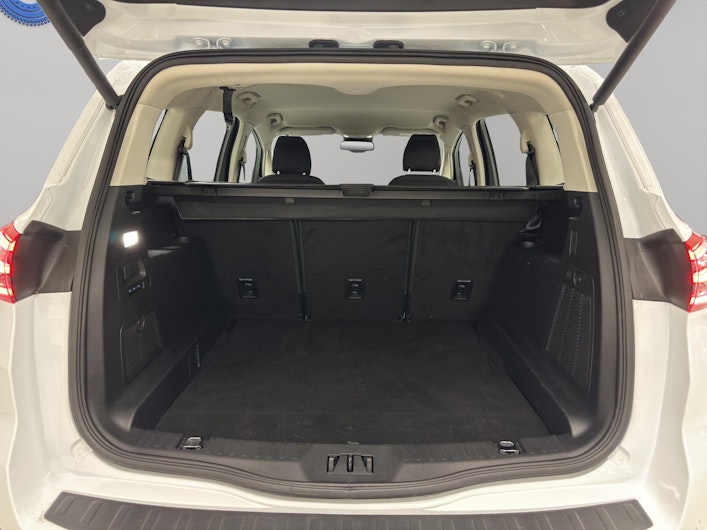 Vehicle image FORD S-MAX