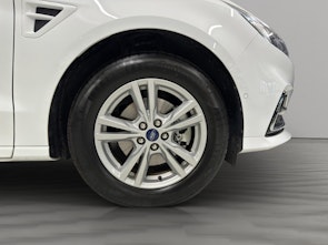 Vehicle image FORD S-Max 2.5 Hybrid Titanium