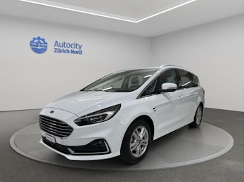 Vehicle image FORD S-Max 2.5 Hybrid Titanium