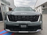 First vehicle image