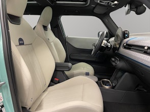 Vehicle image MINI Mini F65 1.5i Cooper C SDKG