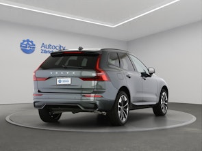Vehicle image VOLVO XC60 2.0 T6 TE Ultra Dark eAWD