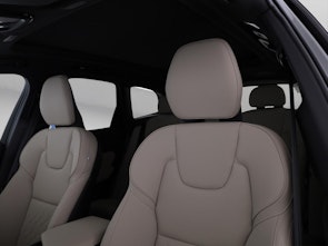 Vehicle image VOLVO XC60 2.0 T6 TE Ultra Dark eAWD