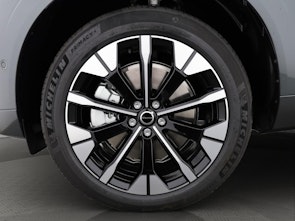 Vehicle image VOLVO XC60 2.0 T6 TE Ultra Dark eAWD