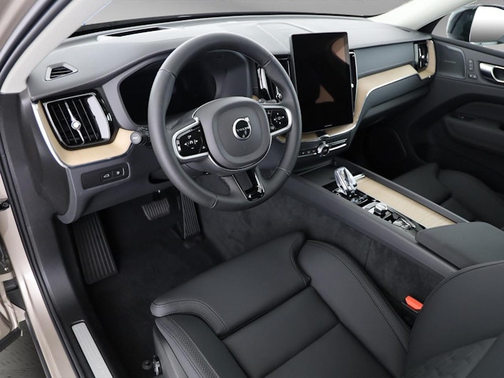 Vehicle image VOLVO XC60