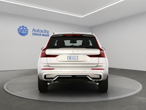 Vehicle image VOLVO XC60 2.0 T6 TE Ultra Dark eAWD