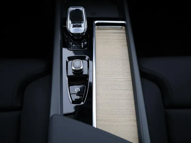 Volvo XC60 2.0 T6 TE Ultra Dark eAWD
