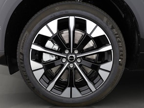 Vehicle image VOLVO XC60 2.0 T6 TE Ultra Dark eAWD