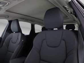 Vehicle image VOLVO XC60 2.0 T6 TE Ultra Dark eAWD