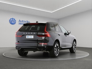 Vehicle image VOLVO XC60 2.0 T6 TE Ultra Dark eAWD