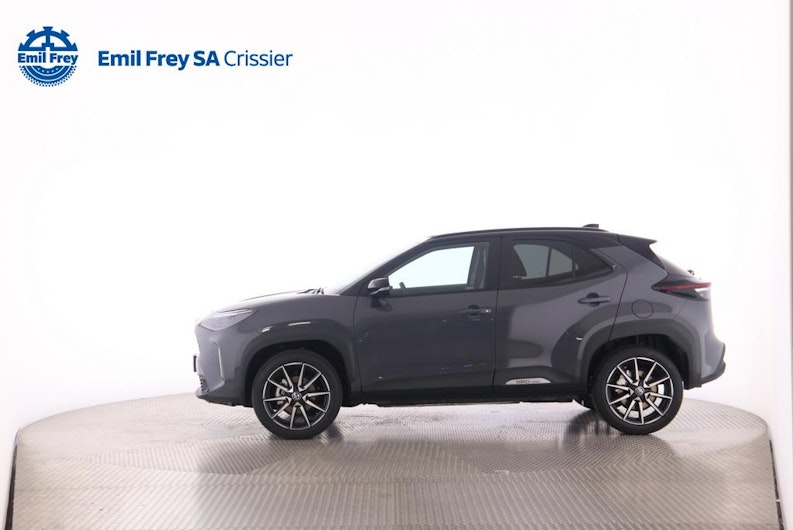 Vehicle image TOYOTA YARIS CROSS