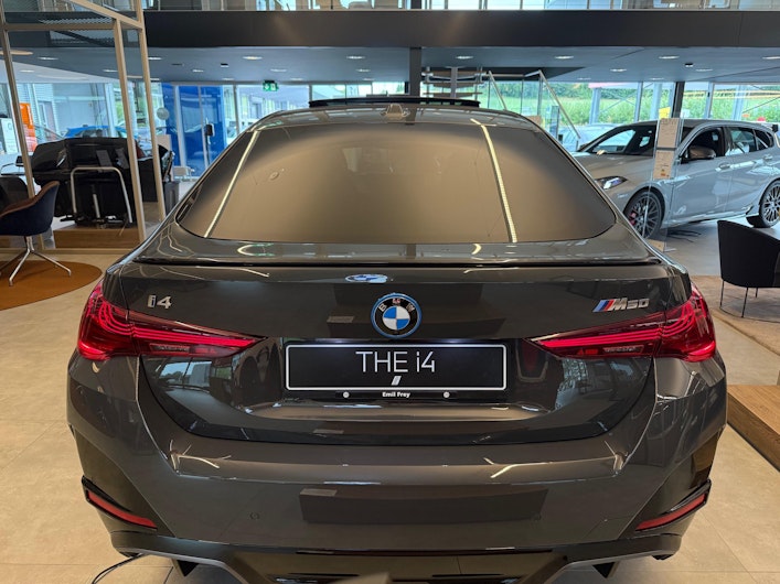 Vehicle image BMW i4