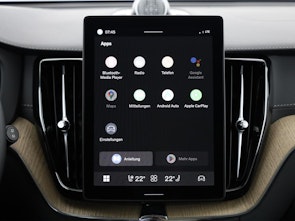 Vehicle image VOLVO XC60 2.0 T8 TE Ultra Dark eAWD