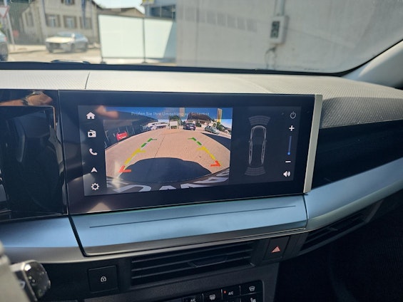 Vehicle image 20 Vehicle image 20