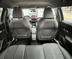 Peugeot 2008 1.5 BlueHDi 130 GT