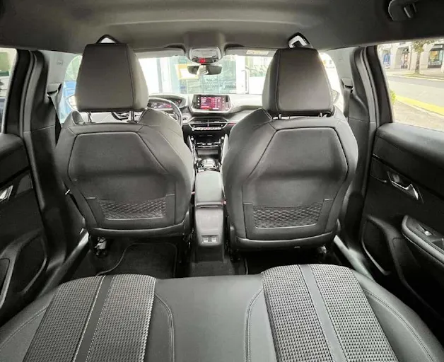 Peugeot 2008 1.5 BlueHDi 130 GT