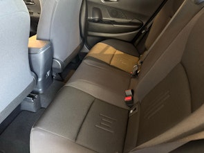 Vehicle image TOYOTA C-HR 2.0 HEV Trend 4x4