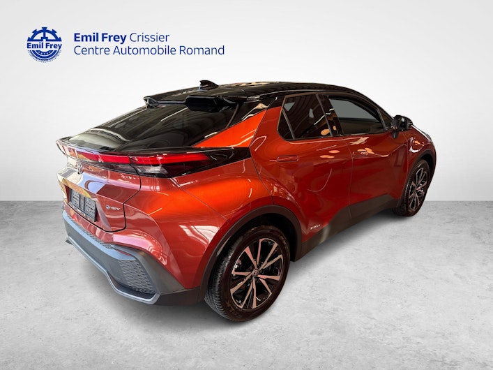 Vehicle image TOYOTA C-HR