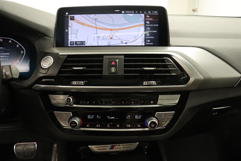 Vehicle image BMW X3