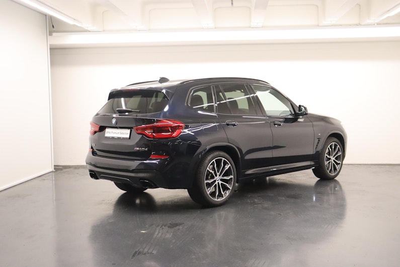 Vehicle image BMW X3