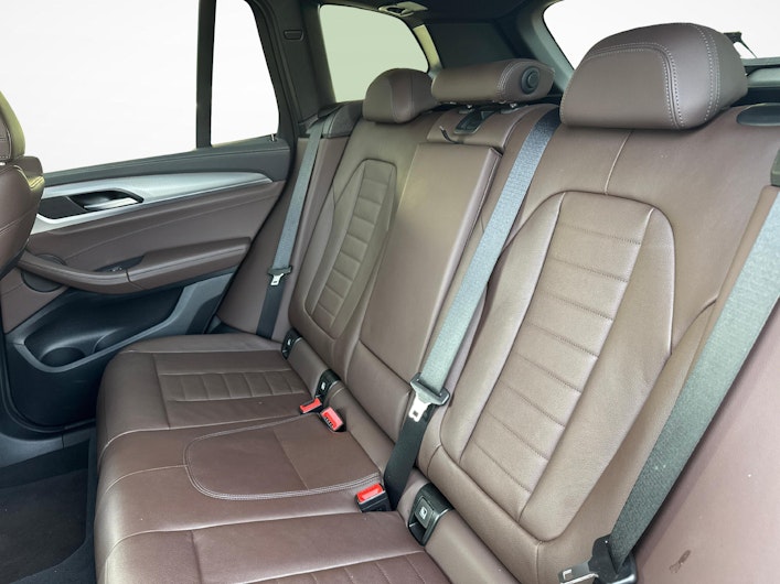 Vehicle image BMW X3