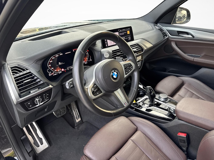 Vehicle image BMW X3