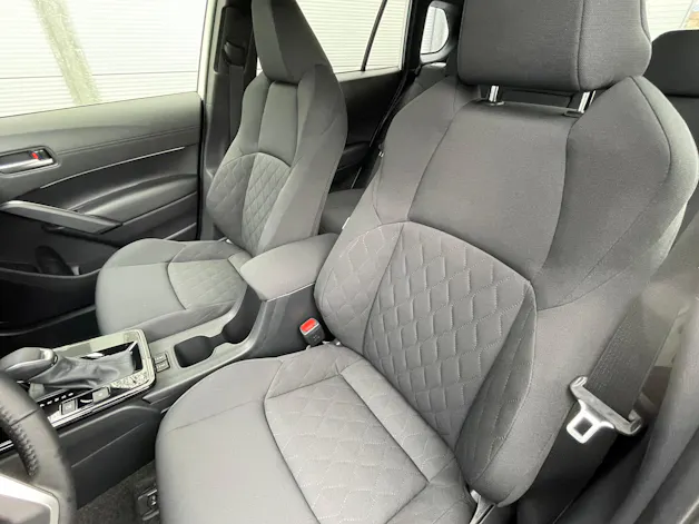 Toyota Corolla Cross 2.0 HSD Trend AWD-i