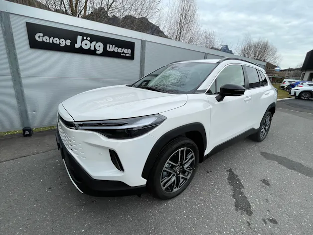 Toyota Corolla Cross 2.0 HSD Trend AWD-i