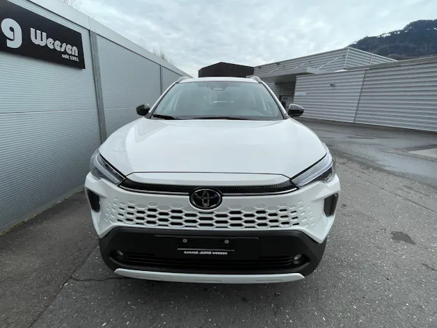 Toyota Corolla Cross 2.0 HSD Trend AWD-i