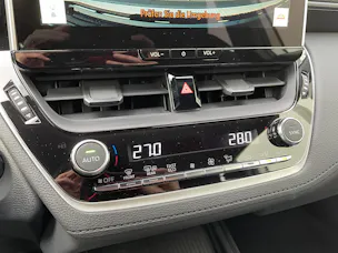 Toyota Corolla Cross 2.0 HSD Comfort AWD-i
