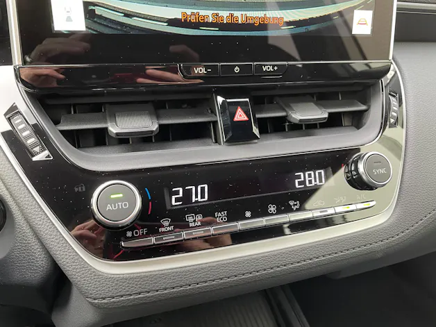 Toyota Corolla Cross 2.0 HSD Comfort AWD-i