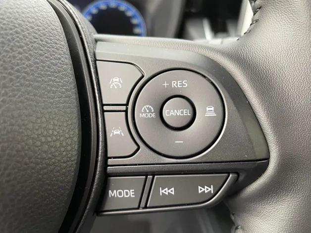 Toyota Corolla Cross 2.0 HSD Comfort AWD-i