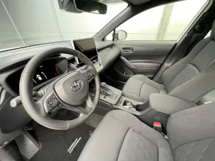 Toyota Corolla Cross 2.0 HSD Comfort AWD-i