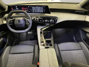 Peugeot 3008 1.2 Hybrid Allure