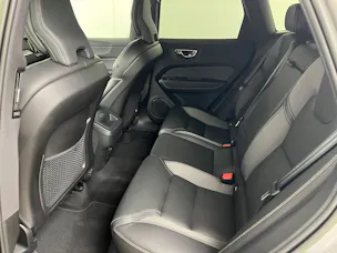 Volvo XC60 2.0 B6 MH Plus Dark AWD / Jetzt mit attraktivem 1.99% Leasing