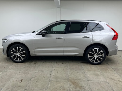 VOLVO XC60 2.0 B6 MH Plus Dark AWD 3