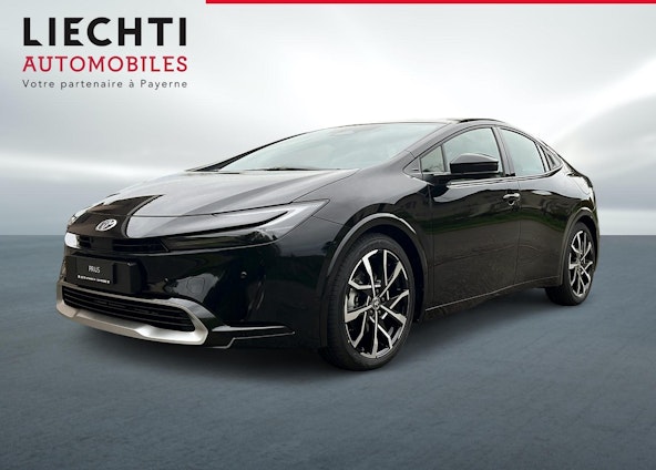 First vehicle image First vehicle image