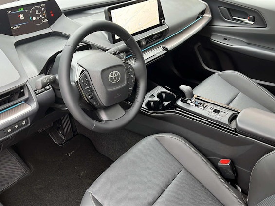 Vehicle image 6 Vehicle image 6