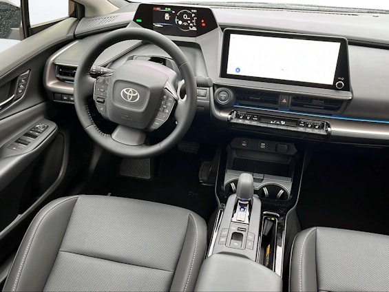 Vehicle image 8 Vehicle image 8