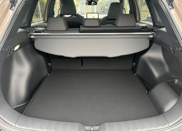 Vehicle image 16 Vehicle image 16