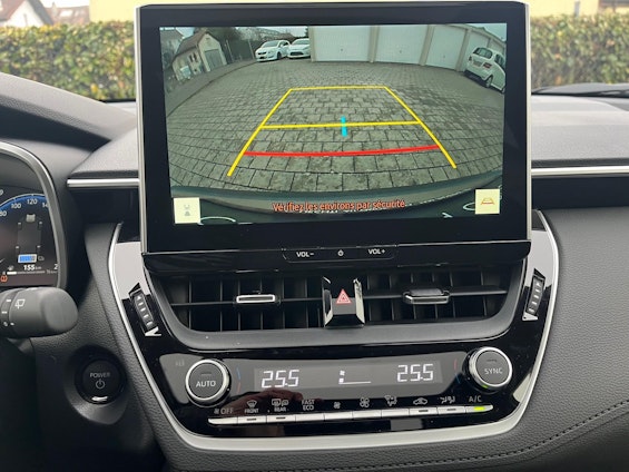 Vehicle image 14 Vehicle image 14