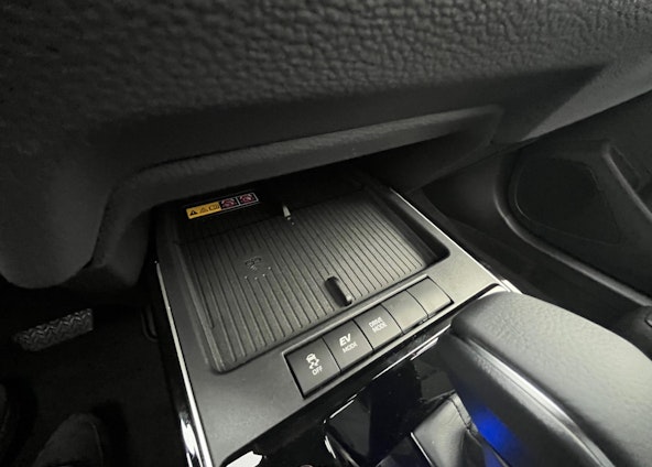 Vehicle image 13 Vehicle image 13