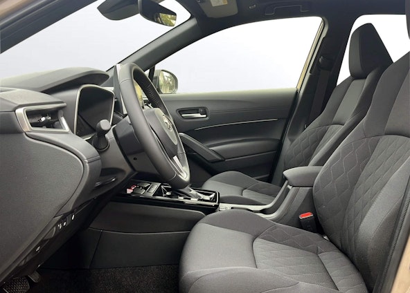 Vehicle image 8 Vehicle image 8