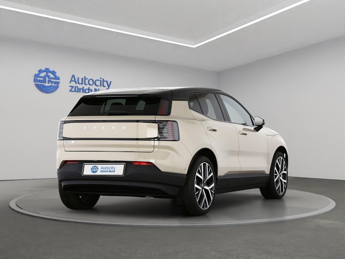 Vehicle image VOLVO EX 30