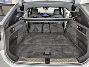 Vehicle image BMW 520d xDrive Touring