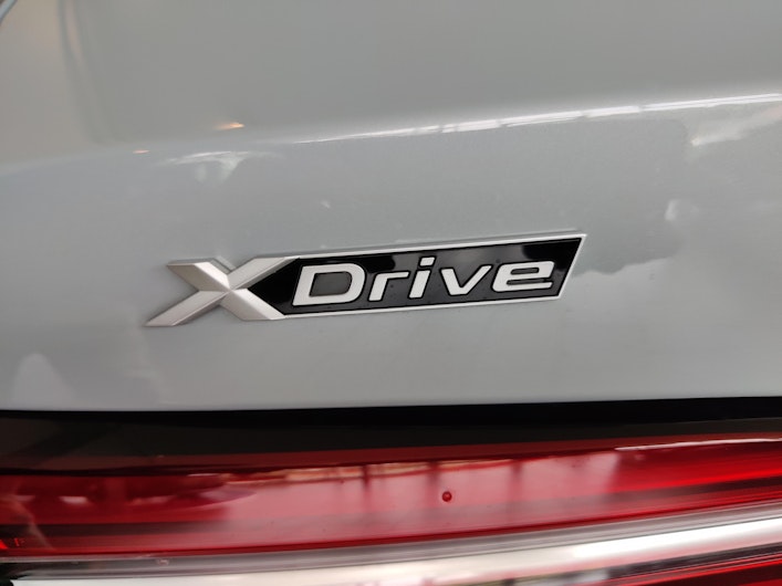 Vehicle image BMW 5 SERIES