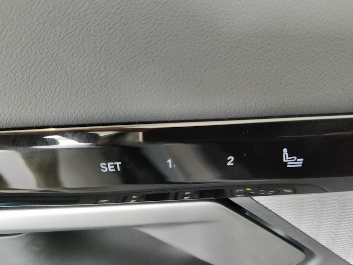 Vehicle image BMW 5 SERIES