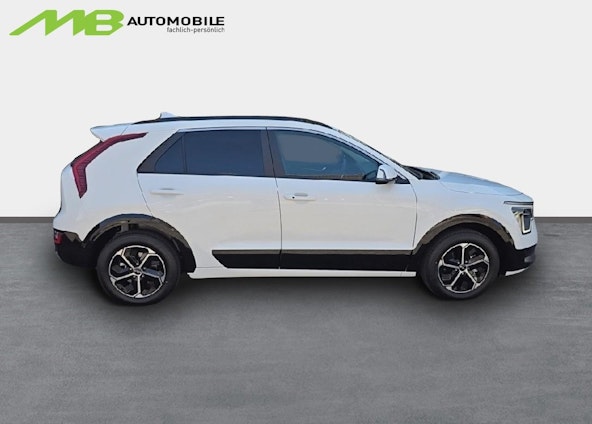 Vehicle image 3 Vehicle image 3