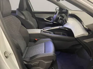 Peugeot 5008 1.2 Hybrid Allure Premium